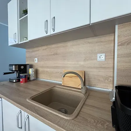 Sea Breeze With Balcony In *