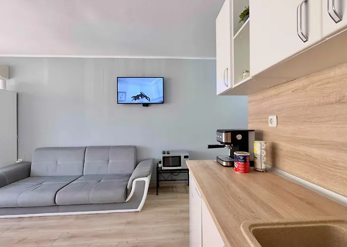 Sea Breeze With Balcony In * 圣弗拉斯