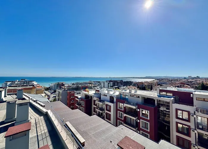 Sea Breeze With Balcony In 公寓 *