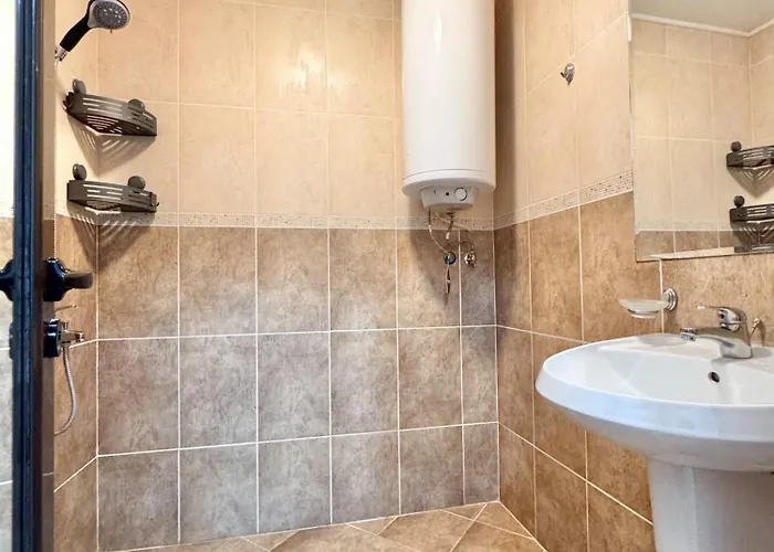 Sea Breeze With Balcony In *