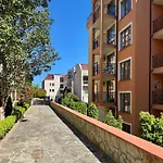 Sea Breeze With Balcony In 圣弗拉斯