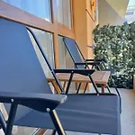 Sea Breeze With Balcony In * 圣弗拉斯