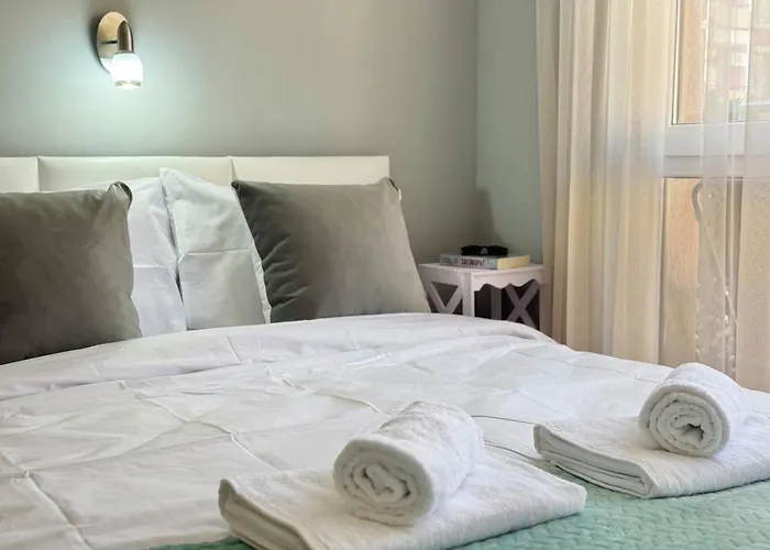 Apartamento Sea Breeze With Balcony In